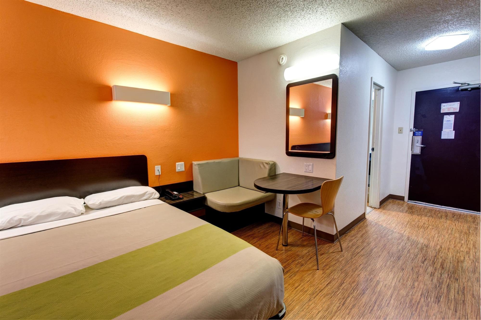 Executive Inn & Suites Южен Хюстън Екстериор снимка
